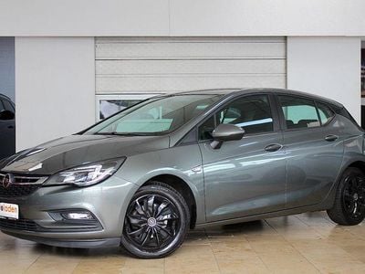 Gebraucht Opel Astra 105 PS (77 kW) 2016 Grau Limousine