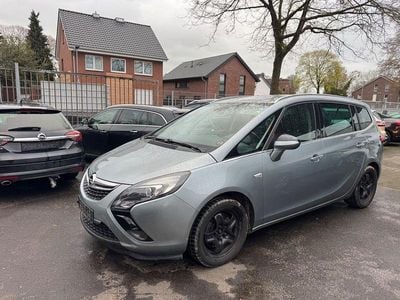 Usata Opel Zafira Tourer Innovation 165 CV (121 kW) 2012 Argento Monovolume