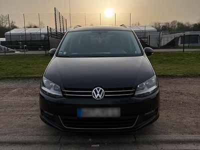 Gebraucht VW Sharan 140 PS (102 kW) 2013 Schwarz Van / Kleinbus