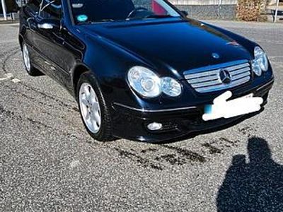 Gebraucht Mercedes C160 122 PS (89 kW) 2005 Schwarz Coupé