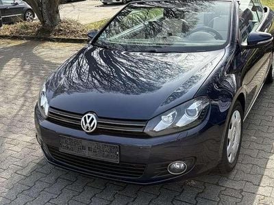 Gebraucht VW Golf Cabriolet Exclusive 140 PS (102 kW) 2015 Blau Cabrio