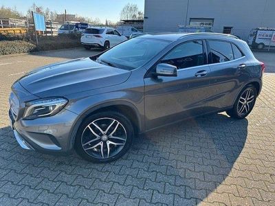 Second-hand Mercedes GLA200 136 CP (100 kW) 2014 Gri SUV