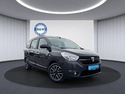 Gebraucht Dacia Lodgy Lauréate 116 PS (85 kW) 2017 Grau Van / Kleinbus