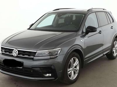 Gebraucht VW Tiguan Style 150 PS (110 kW) 2019 Grau SUV