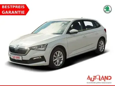 Gebraucht Skoda Scala Ambition 116 PS (85 kW) 2019 Weiß Kleinwagen