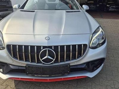 Gebraucht Mercedes SLC200 AMG 184 PS (135 kW) 2018 Iridium silber matt shape Cabrio