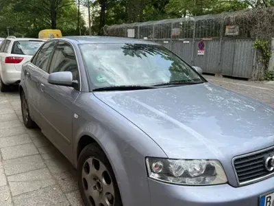 Gebraucht Audi A4 131 PS (96 kW) 2003 Silber Limousine