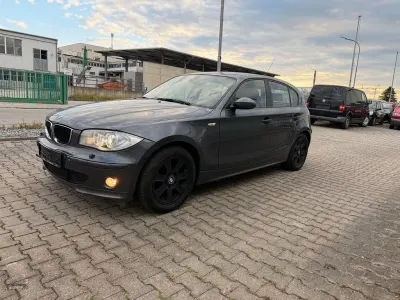 Gebraucht BMW 116 Advantage 116 PS (85 kW) 2005 Grau Kleinwagen