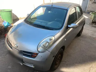 Usata Nissan Micra 65 CV (47 kW) 2004 Argento Utilitaria