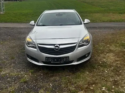 Używany Opel Insignia Sport 136 KM (100 kW) 2016 Szary Kombi