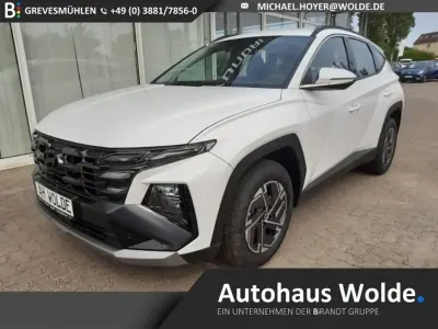 Neu Hyundai Tucson Select 150 PS (110 kW) 2025 Weiß SUV