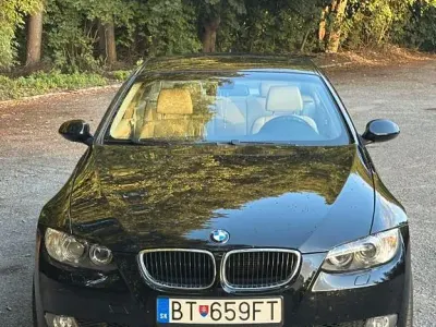 Gebraucht BMW 320 Sport Line 177 PS (130 kW) 2009 Schwarz