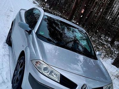 Silber Gebraucht 2006 Renault Mégane Cabriolet Cabrio | 2.360 € (Etwas zu teuer)