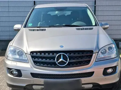 Gebraucht Mercedes ML280 190 PS (139 kW) 2007 Beige SUV