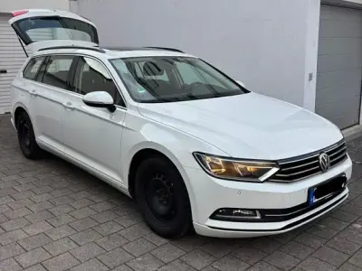 Gebraucht VW Passat Comfortline 150 PS (110 kW) 2015 Weiß Kombi