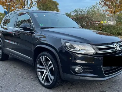 Gebraucht VW Tiguan Sportline 177 PS (130 kW) 2015 Schwarz SUV