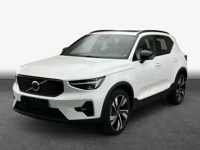 Gebraucht Volvo XC40 145 PS (106 kW) 2023 SUV