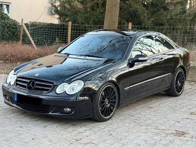 Gebraucht Mercedes CLK220 Avantgarde 150 PS (110 kW) 2006 Schwarz Coupé