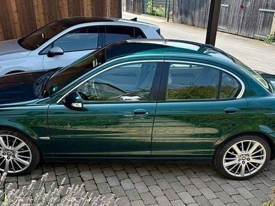 Jaguar X-type