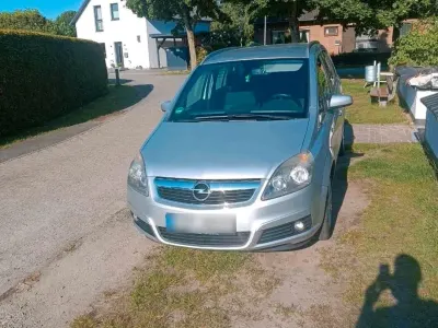 Gebraucht Opel Zafira 94 PS (69 kW) 2006 Silber Van / Kleinbus