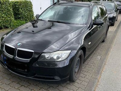 gebraucht BMW 318 d Sommer+Winterreifen TÜV bis 25