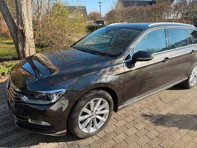 Usata VW Passat Highline 190 CV (139 kW) 2016 Nero Station wagon