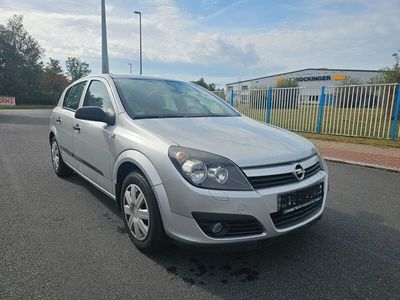 gebraucht Opel Astra Lim. Basis*CD Radio*Klima*