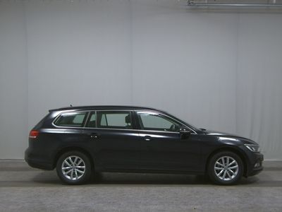 gebraucht VW Passat Var. 1.5 TSI Comf. Navi LED ACC RFK Shz