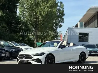 Gebraucht Mercedes CLE200 AMG 204 PS (150 kW) 2025 Weiss Cabrio