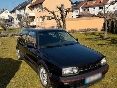 Gebraucht VW Golf III GTI 116 PS (85 kW) 1995 Schwarz Kleinwagen