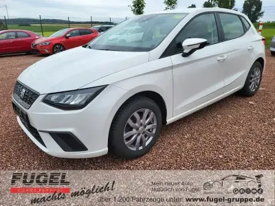 Gebraucht Seat Ibiza Style 95 PS (69 kW) 2022 "candy" weiss Kleinwagen