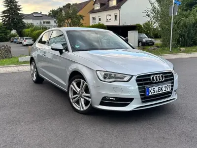 Gebraucht Audi A3 S-Line 105 PS (77 kW) 2013 Silber Limousine