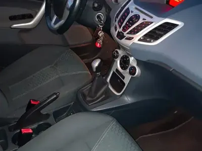 Gebraucht Ford Fiesta Titanium 97 PS (71 kW) 2009 Schwarz Kleinwagen
