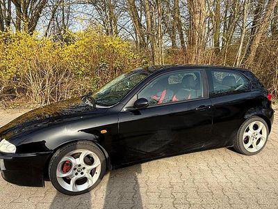 Gebraucht Alfa Romeo 147 120 PS (88 kW) 2003 Schwarz Kleinwagen