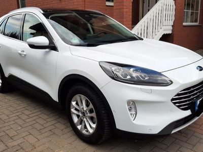 Gebraucht Ford Kuga Titanium X 150 PS (110 kW) 2020 Weiß SUV