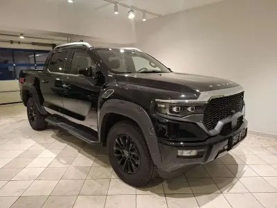 Neu Foton 4 173 PS (127 kW) 2026 Schwarz SUV