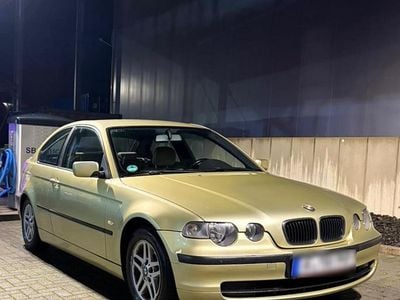 Gebraucht BMW 316 115 PS (84 kW) 2001 Kleinwagen