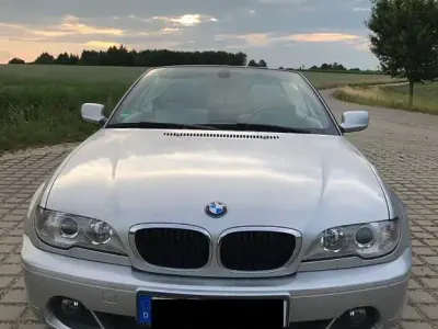 Gebraucht BMW 318 150 PS (110 kW) 2006 Silber Cabrio