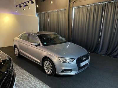 Usata Audi A3 Design 150 CV (110 kW) 2020 Argento Berlina