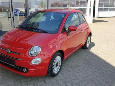 Gebraucht Fiat 500 Lounge 69 PS (50 kW) 2020 Colore esterno (passione rot) Limousine