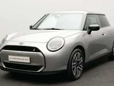 Gebraucht Mini Cooper SE Classic 160 kW (218 PS) 2025 Grau Kleinwagen