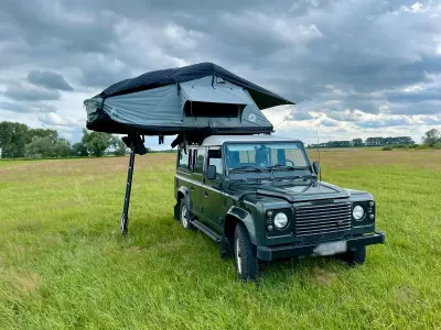 Gebraucht Land Rover Defender 122 PS (89 kW) 2006 Grün SUV