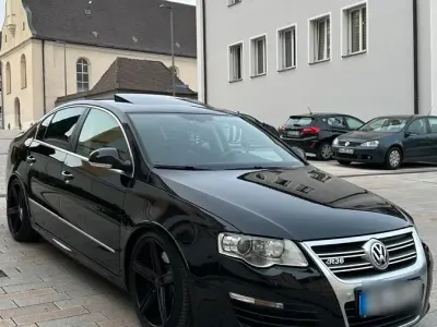 Gebraucht VW Passat R 300 PS (220 kW) 2008 Schwarz Limousine