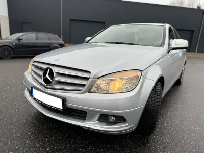 Brugt Mercedes C180 156 HK (114 kW) 2007 Sølv Sedan