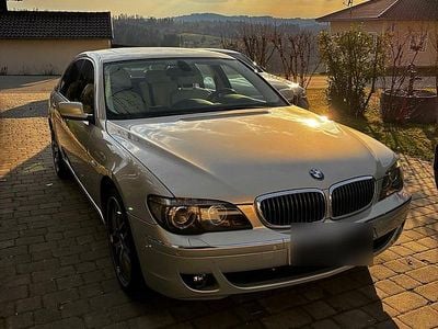 Gebraucht BMW 760 Sport Line 445 PS (327 kW) 2006 Silber Limousine