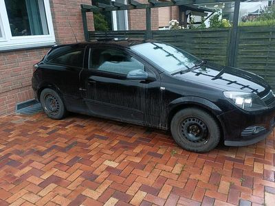 Opel Astra GTC