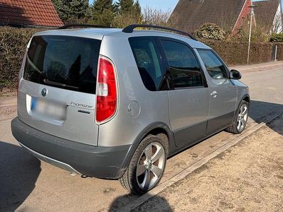 Usata Skoda Roomster 105 CV (77 kW) 2007 Argento Monovolume