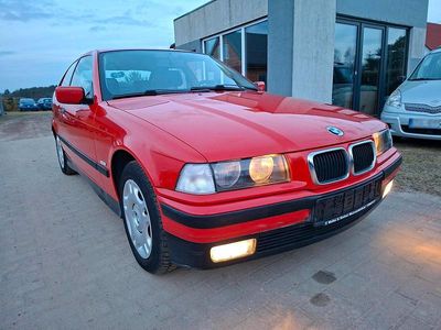 Gebraucht BMW 316 75 PS (55 kW) 1998 Rot Coupé