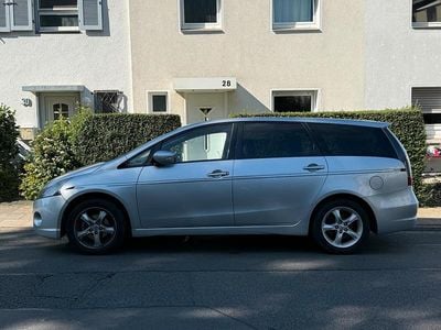 Mitsubishi Grandis