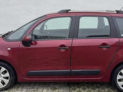 Rot Gebraucht 2010 Citroën C3 Picasso Van / Kleinbus | 3.000 € (Fairer Preis)